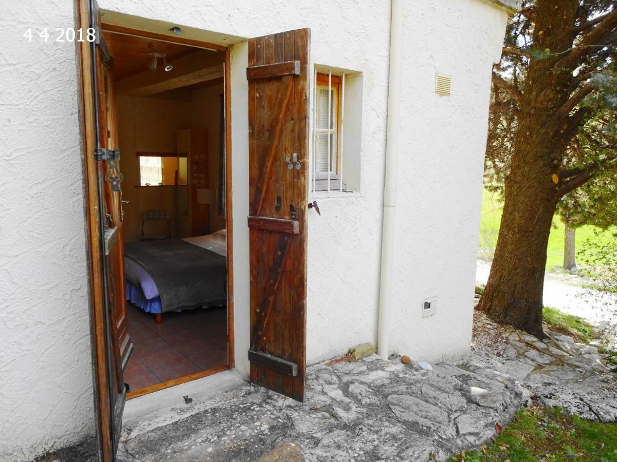 Hotel La Petite Bergerie in Drôme Provençale à Rottier Extérieur photo